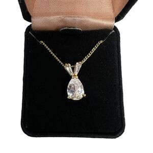 Pear cut Cubic Zirconia pendant necklace